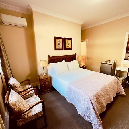 Ridgeview Lodge Durban Bagian luar foto