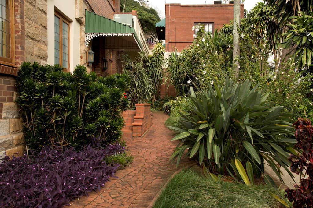 Ridgeview Lodge Durban Bagian luar foto