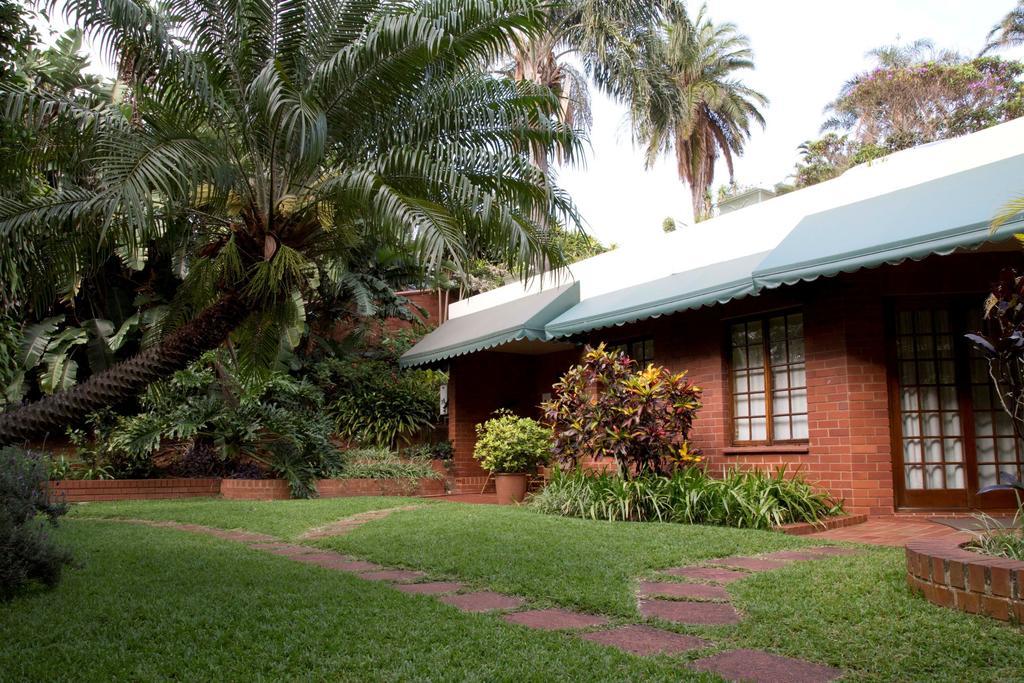 Ridgeview Lodge Durban Bagian luar foto
