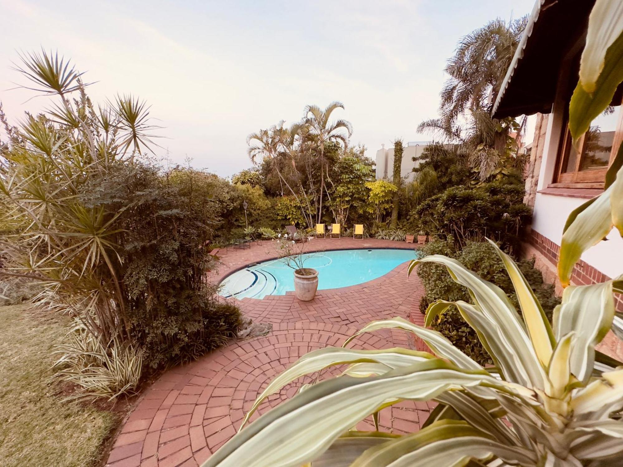 Ridgeview Lodge Durban Bagian luar foto