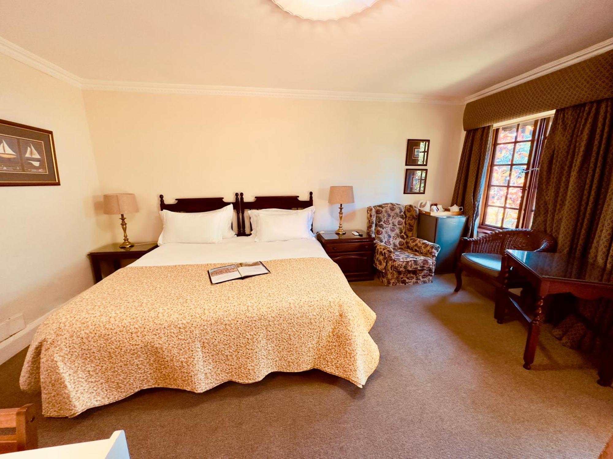 Ridgeview Lodge Durban Bagian luar foto